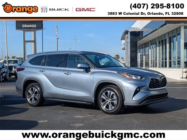 Used 2020 Toyota Highlander XLE image 1