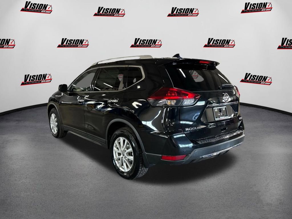 Used 2019 Nissan Rogue SV image 7