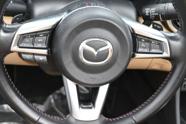 Used 2019 MAZDA MX-5 Miata RF Grand Touring RWD image 7