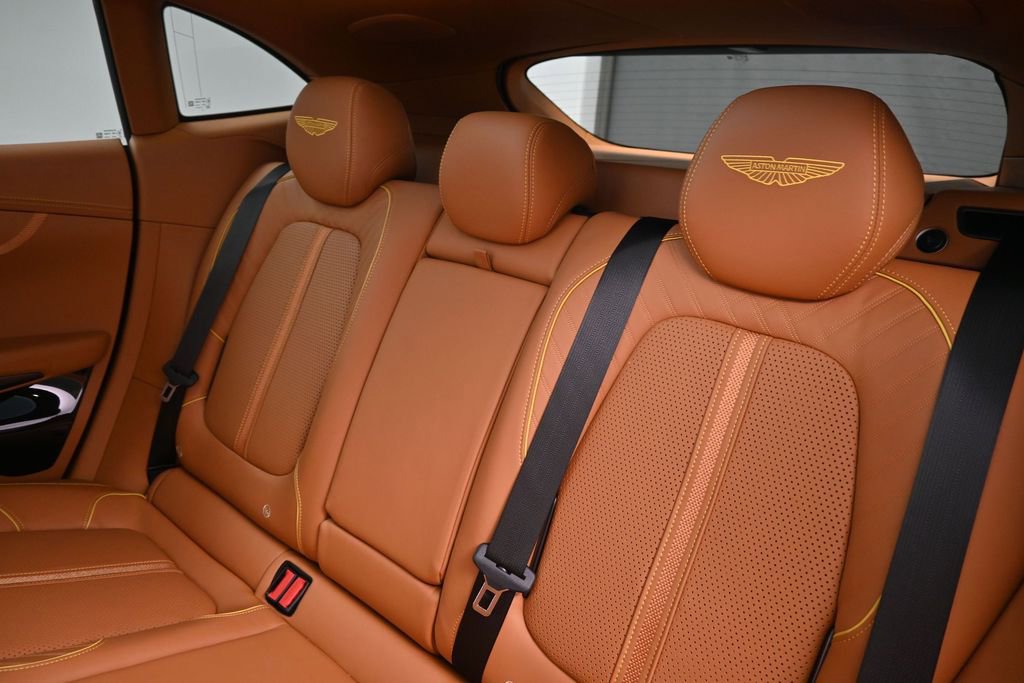 Used 2025 Aston Martin DBX 707 AWD/4WD image 6