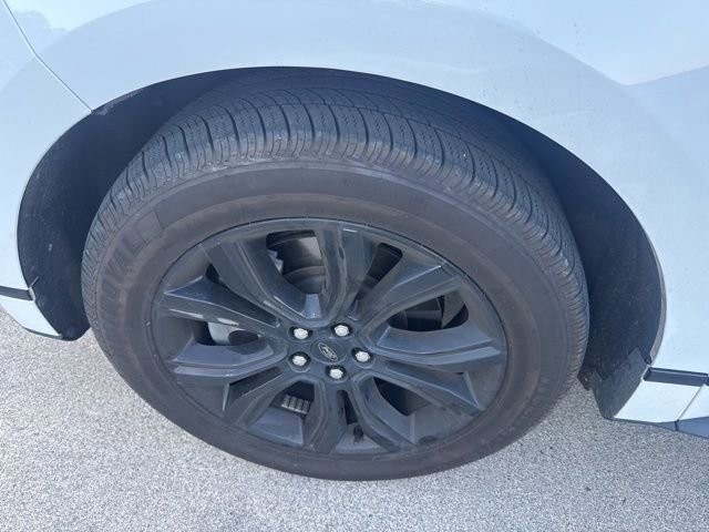 Used 2022 Ford Edge SE w/ Black Appearance Package AWD/4WD image 15