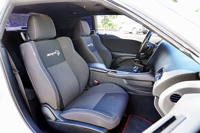 Used 2019 Dodge Challenger SRT Hellcat Redeye image 15