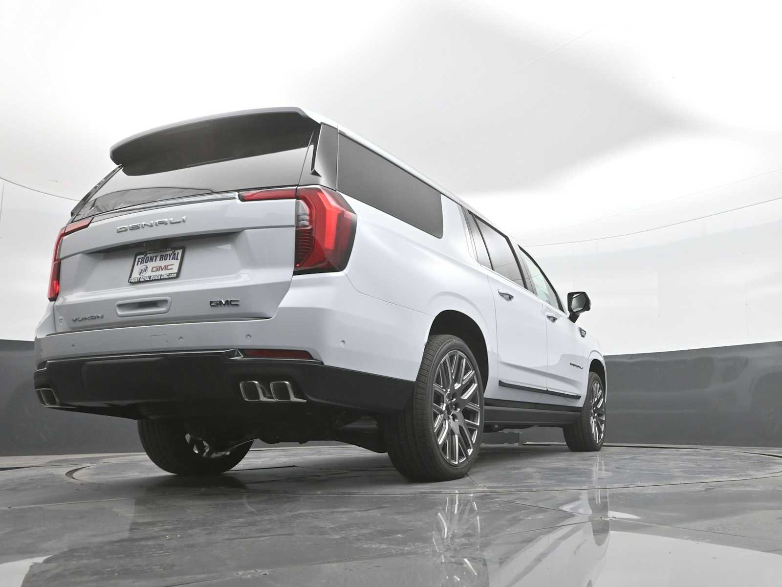 New 2026 GMC Yukon XL Denali Ultimate AWD/4WD image 48