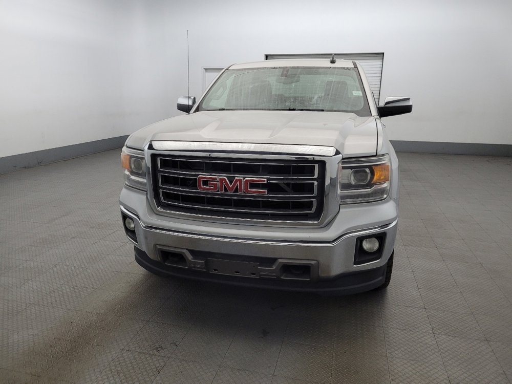 Used 2015 GMC Sierra 1500 SLT w/ SLT Crew Cab Value Package AWD/4WD image 15