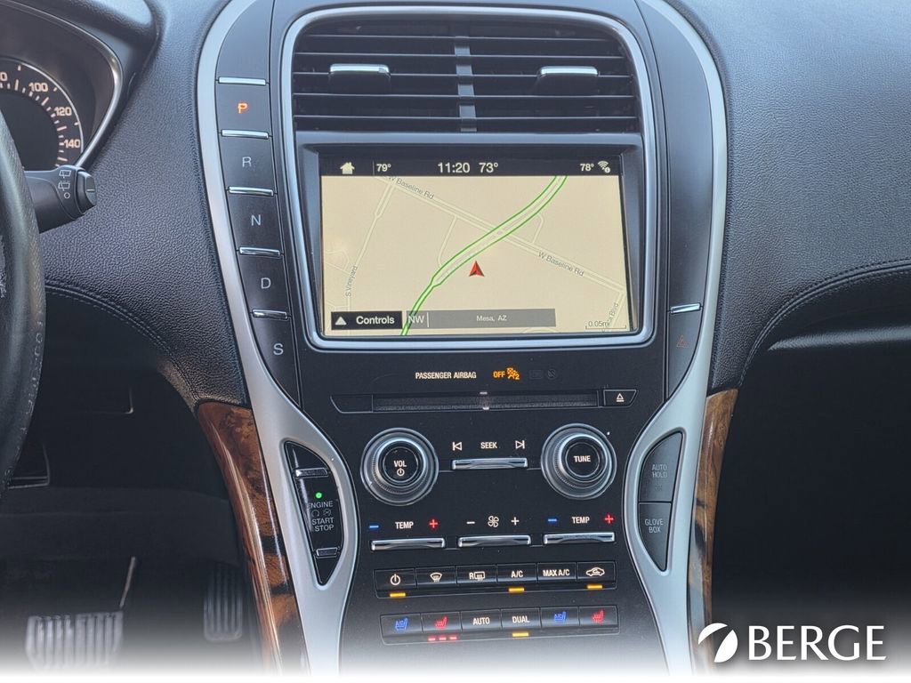 Used 2018 Lincoln MKX Reserve image 21