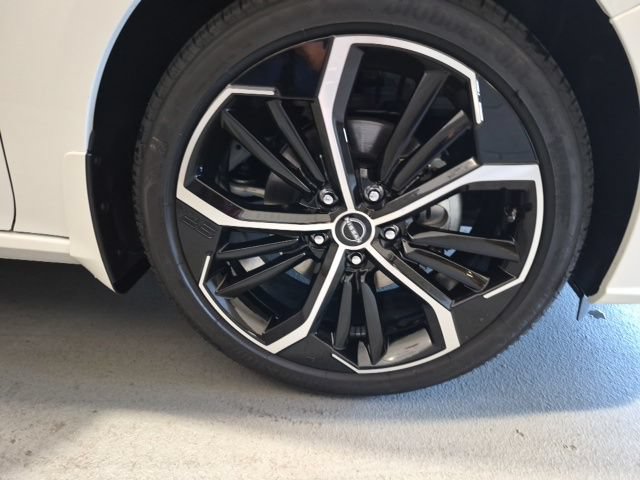New 2026 Nissan Altima 2.5 SR FWD image 26