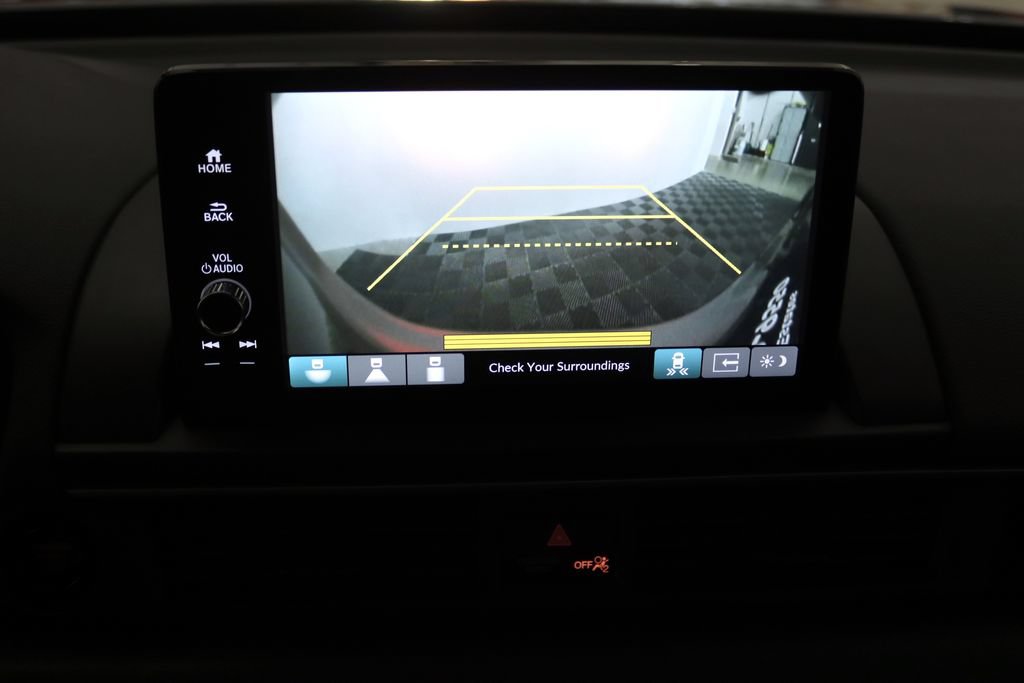 Used 2024 Honda Pilot Touring image 22