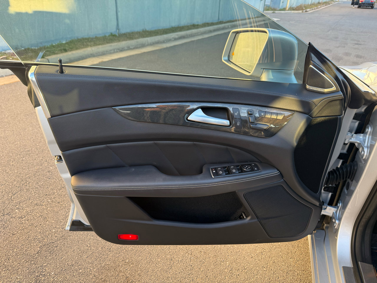 Used 2014 Mercedes-Benz CLS 550 4MATIC image 17