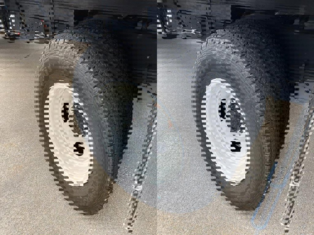 New 2024 Ford E-350 and Econoline 350 Super Duty w/ Power Windows & Locks Group image 17