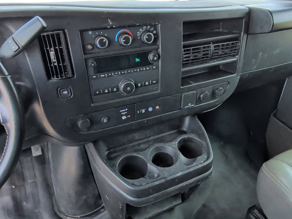 Used 2022 Chevrolet Express 2500 Extended w/ Driver Convenience Package RWD image 21