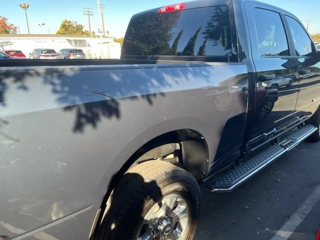 Used 2025 RAM 2500 Big Horn AWD/4WD image 4