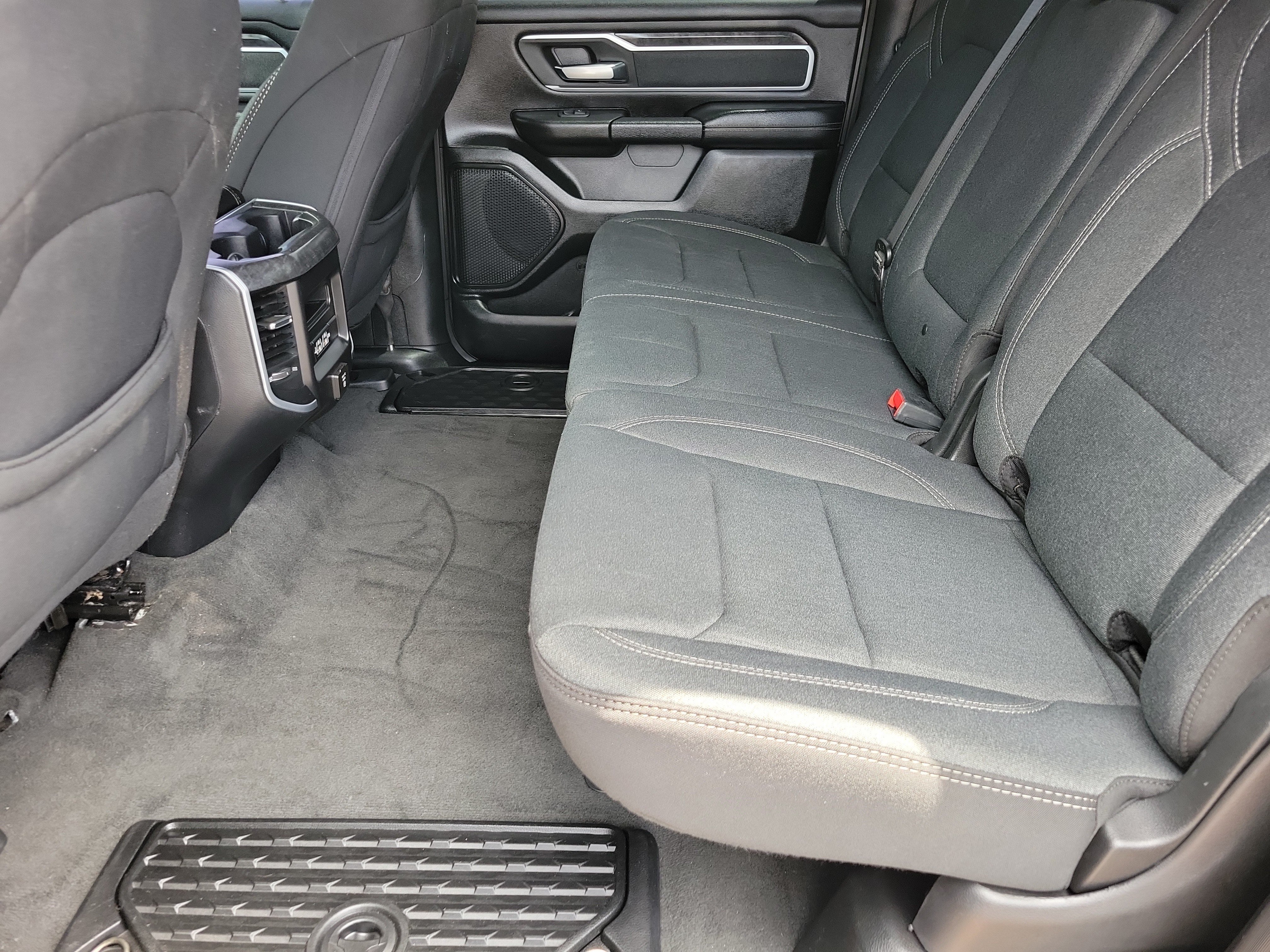 Used 2020 RAM 1500 Big Horn AWD/4WD image 7