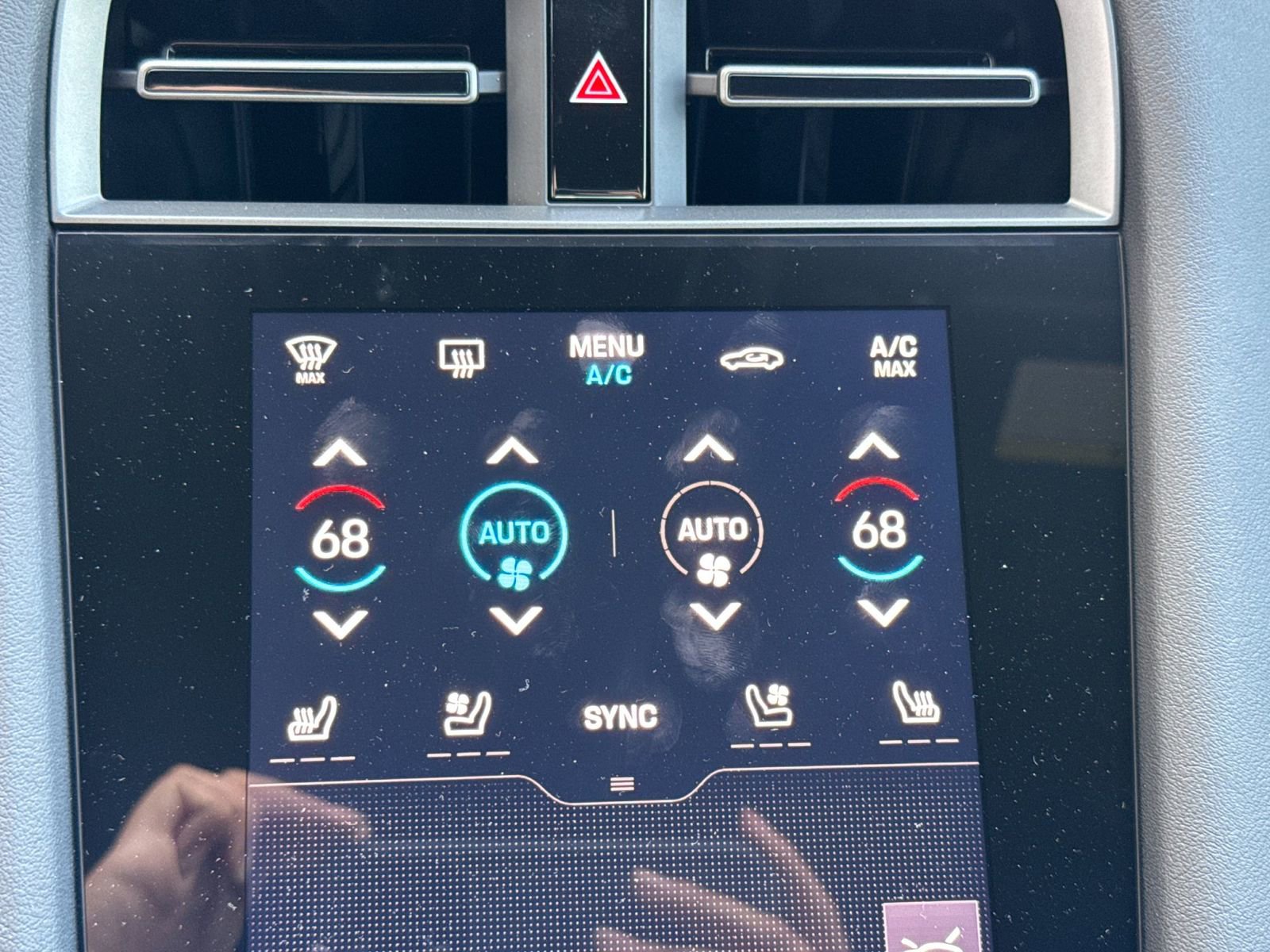 New 2026 Porsche Taycan image 24