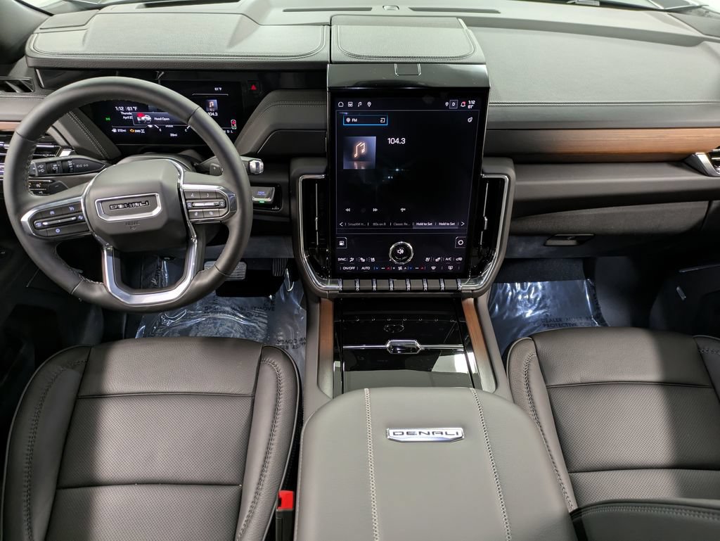 Used 2026 GMC Yukon XL Denali AWD/4WD image 23