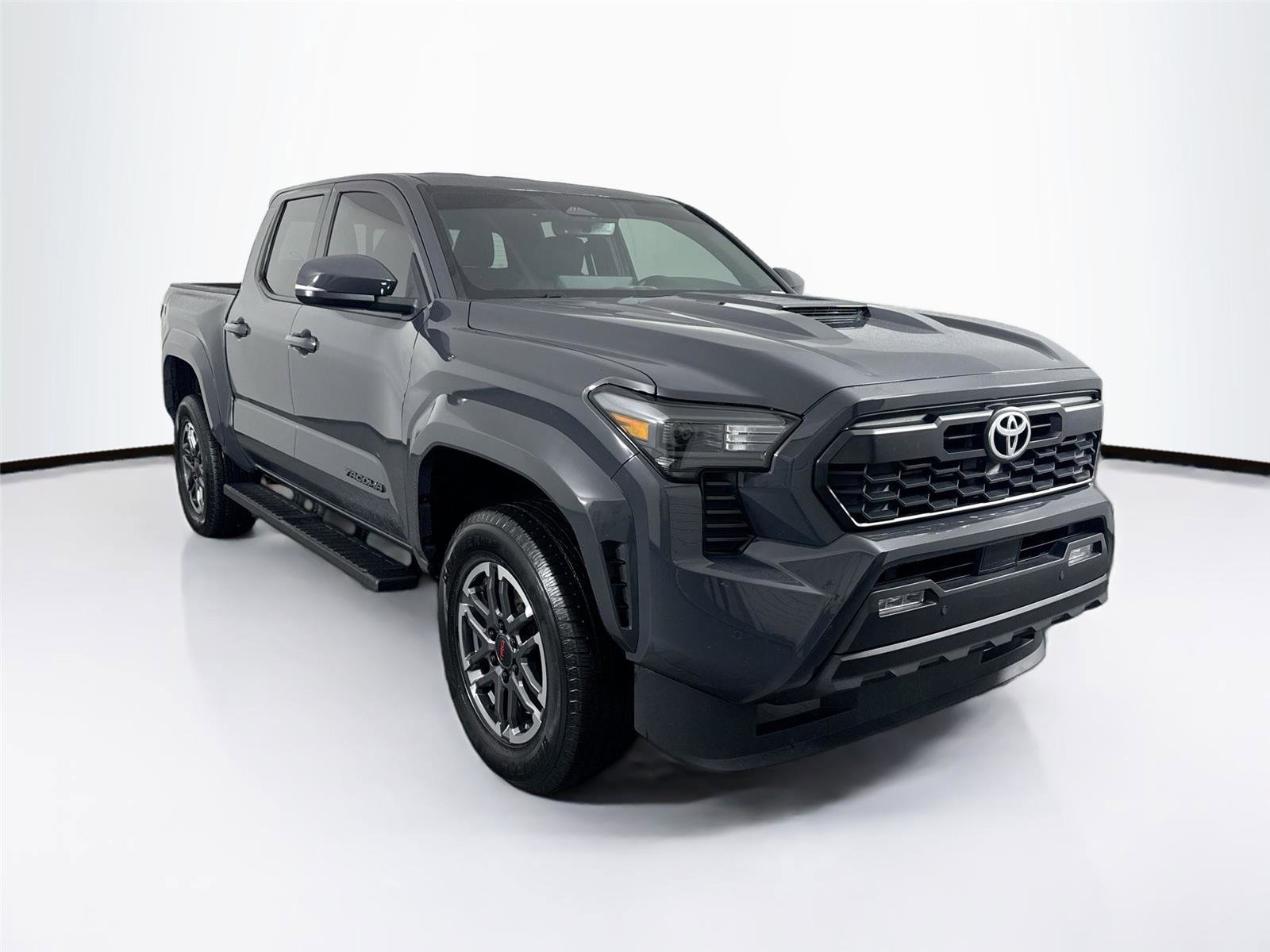 Used 2024 Toyota Tacoma TRD Sport image 4