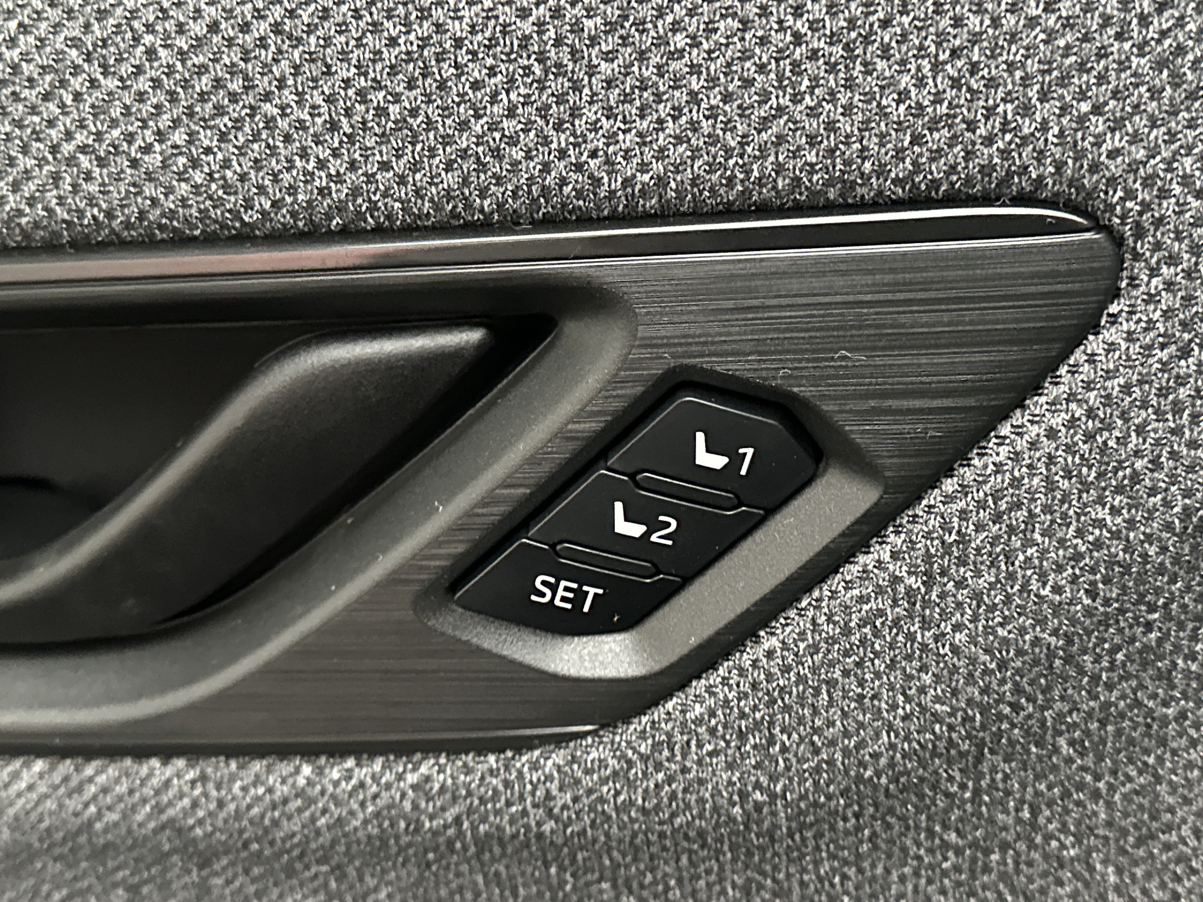 New 2026 Subaru Outback Limited AWD/4WD image 42