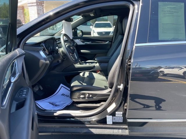 Used 2024 Cadillac XT5 Premium Luxury image 14