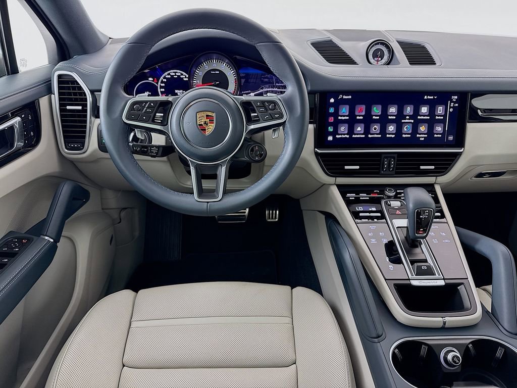 Certified 2023 Porsche Cayenne S AWD/4WD image 25