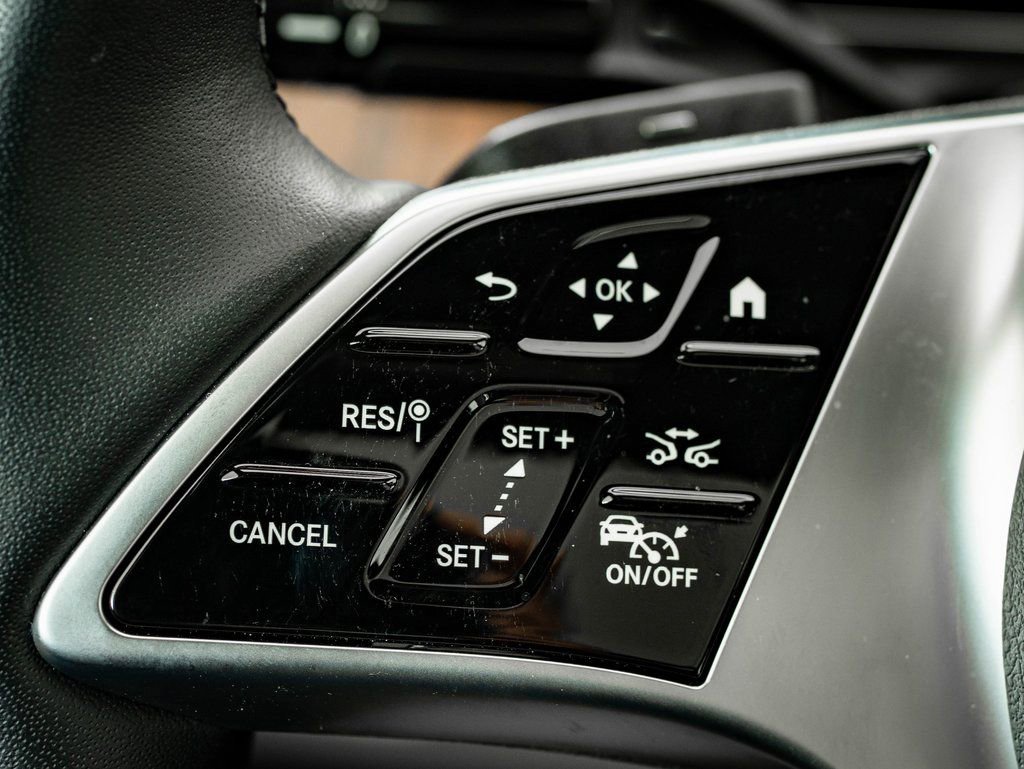 Certified 2024 Mercedes-Benz C 300 4MATIC Sedan image 26