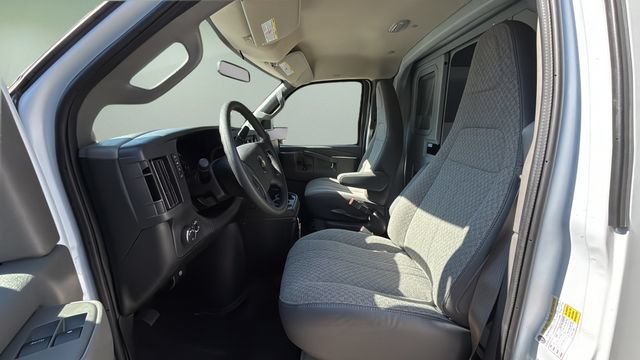 New 2025 Chevrolet Express 3500 w/ Power Convenience Package RWD image 28