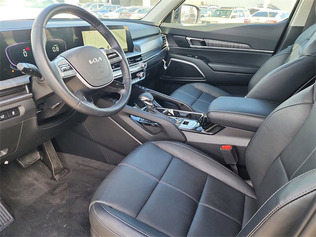 New 2025 Kia Telluride EX w/ EX Captain's Chair Package image 12