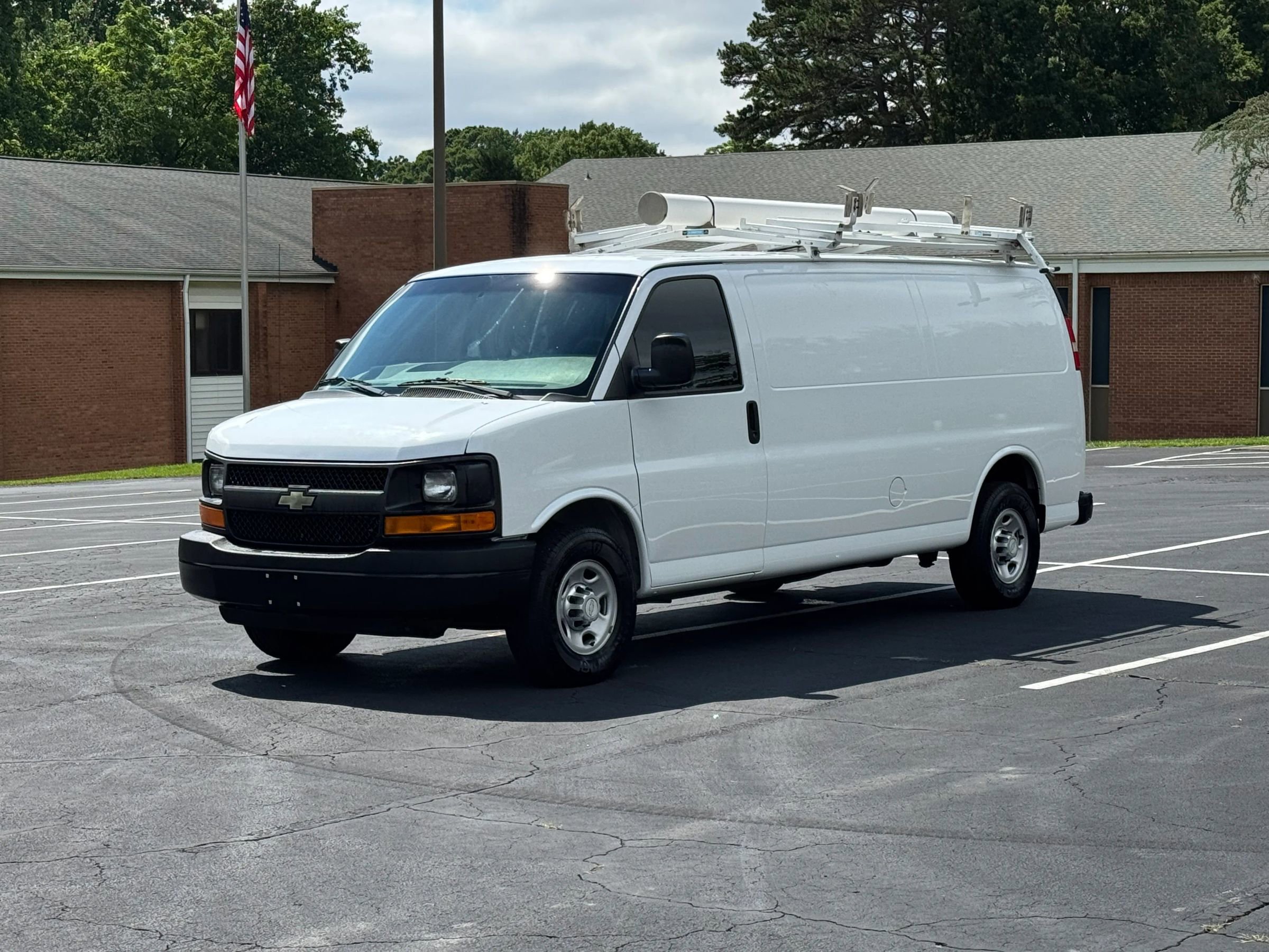 Used 2015 Chevrolet Express 3500 Extended