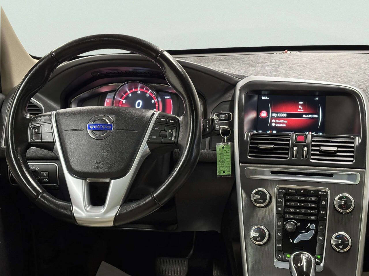 Used 2016 Volvo XC60 T6 w/ Proximity Package AWD/4WD image 24