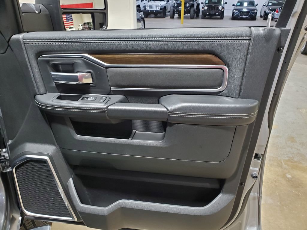 Used 2024 RAM 2500 Laramie w/ Off Road Package image 16