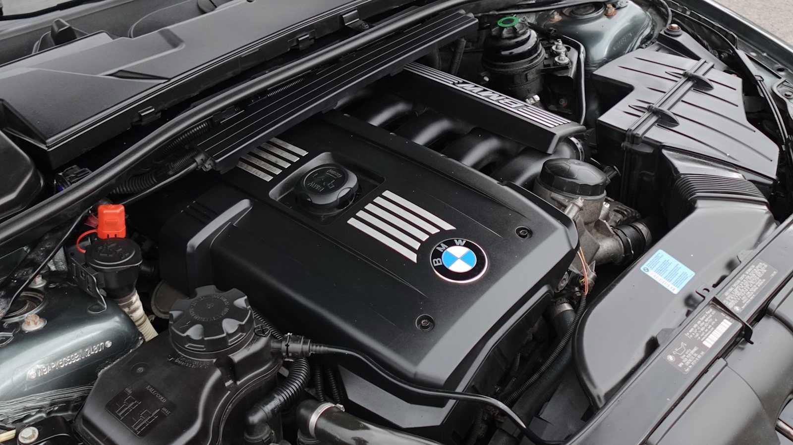 Used 2011 BMW 328i xDrive 328i xDrive image 24