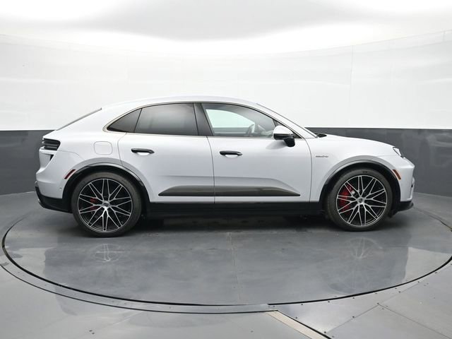 New 2025 Porsche Macan Turbo Electric image 25