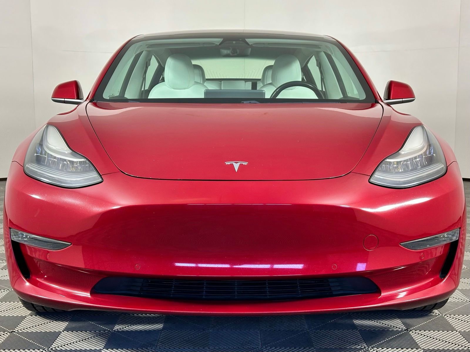 Used 2018 Tesla Model 3 Long Range AWD/4WD image 19