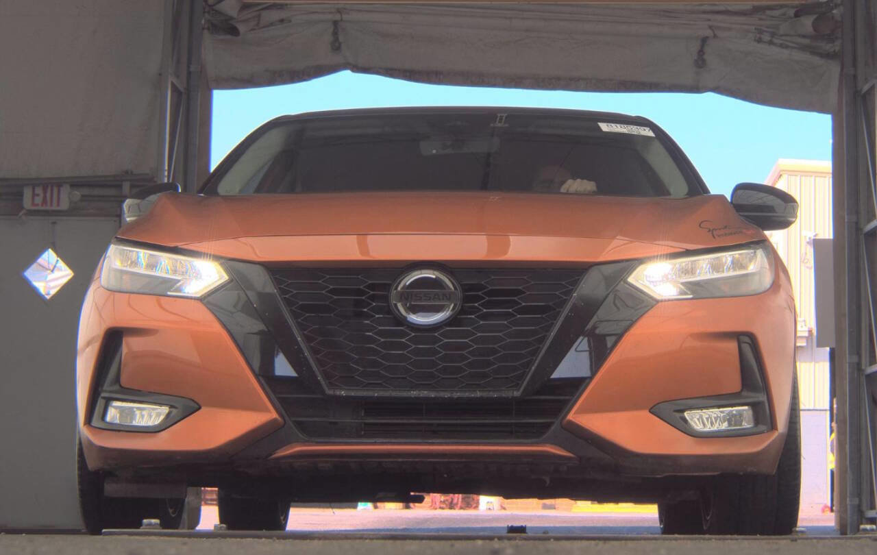 Used 2023 Nissan Sentra SR w/ Electronics Package image 19