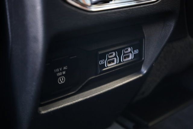 Used 2022 Jeep Grand Cherokee Laredo w/ Luxury Tech Group I image 23