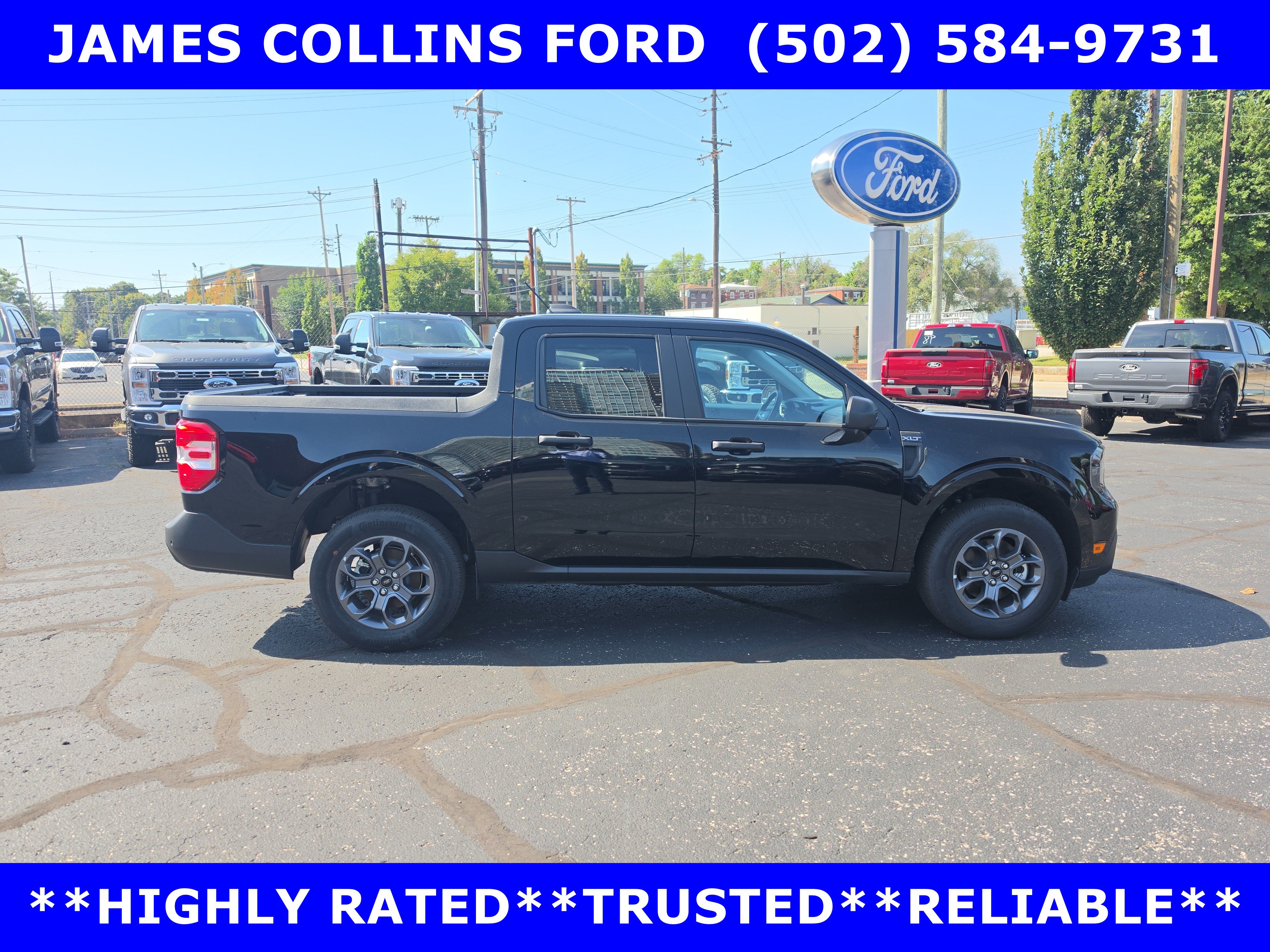 Used 2025 Ford Maverick XLT FWD image 4