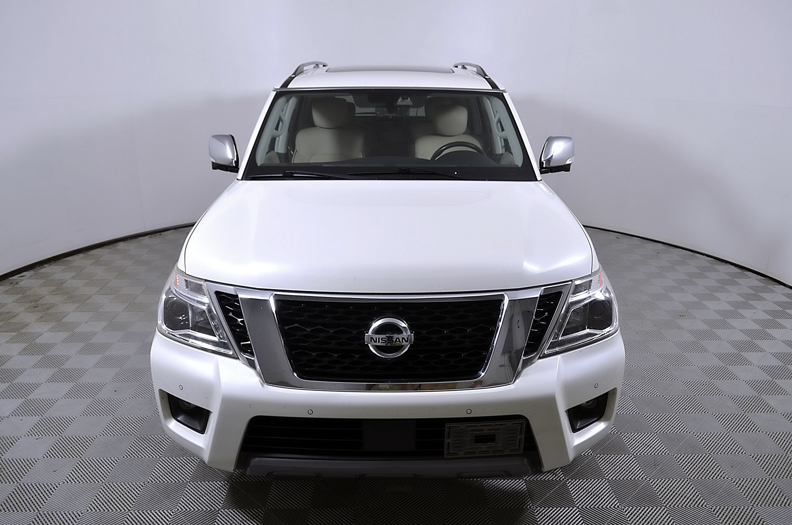 Used 2020 Nissan Armada Platinum w/ Captain's Chairs Package AWD/4WD image 4