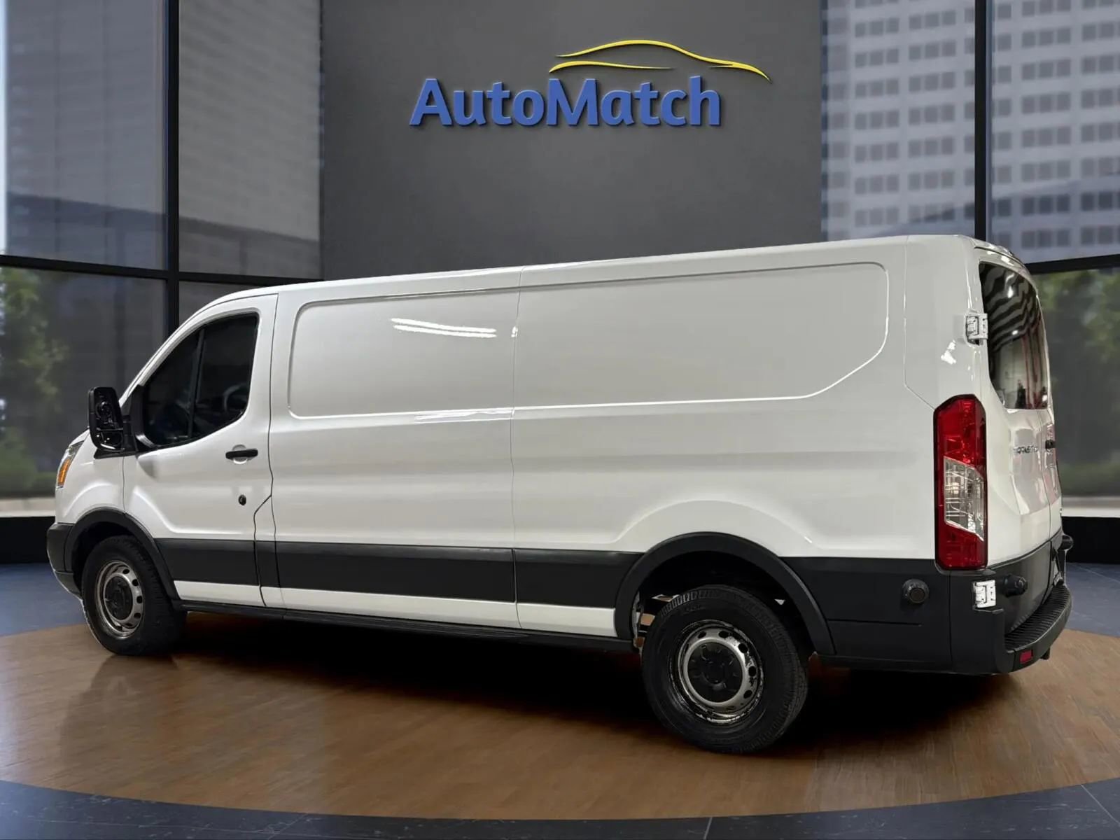 Used 2018 Ford Transit 250 148 Low Roof image 7