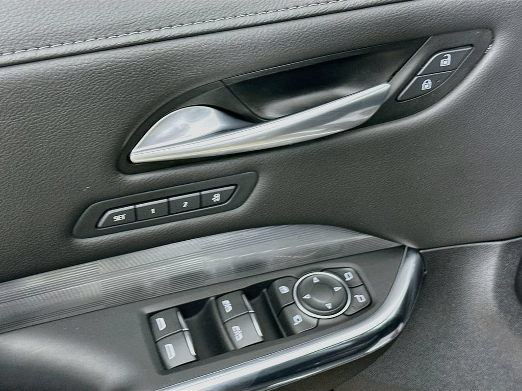 Used 2024 Cadillac XT4 Premium Luxury FWD image 21