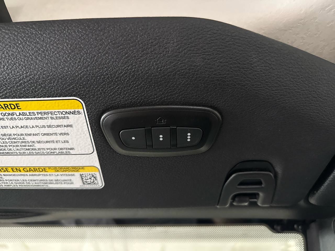 Used 2024 Jeep Wrangler Unlimited image 32