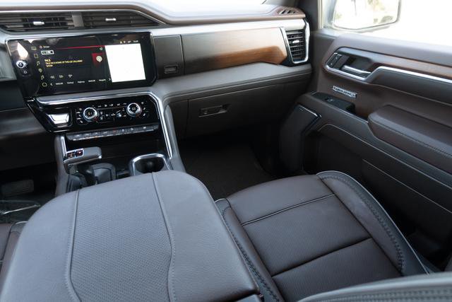 Used 2024 GMC Sierra 1500 Denali w/ Denali Reserve Package image 20