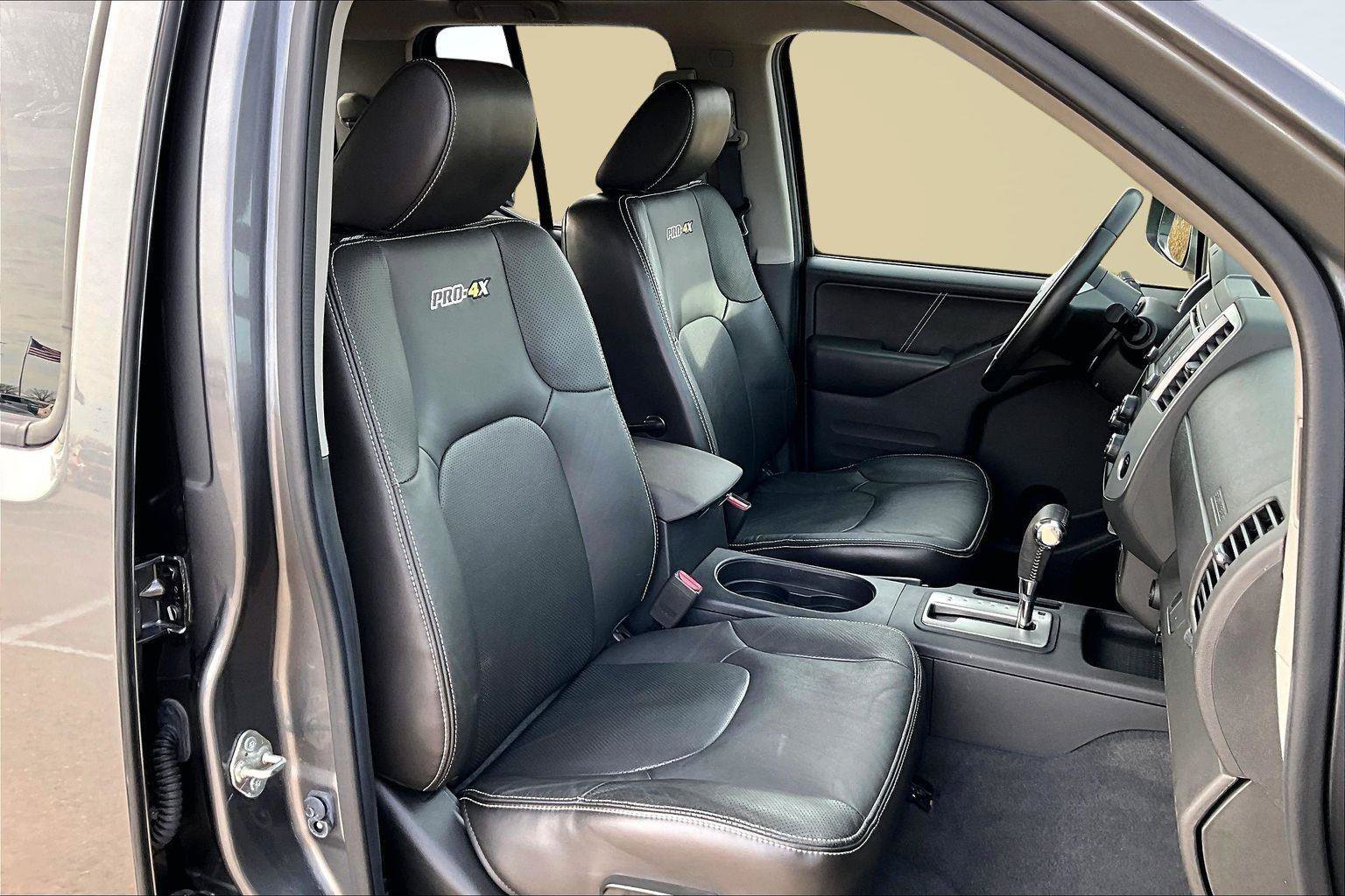 Used 2019 Nissan Frontier PRO-4X image 7