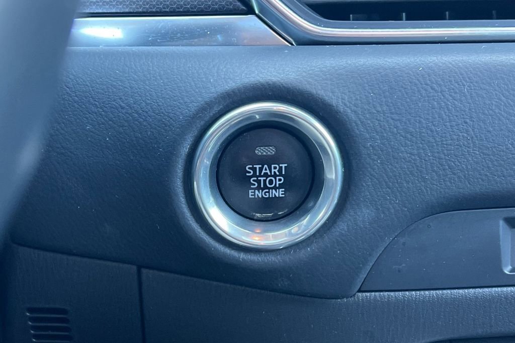 Certified 2023 MAZDA CX-5 Carbon Edition image 28