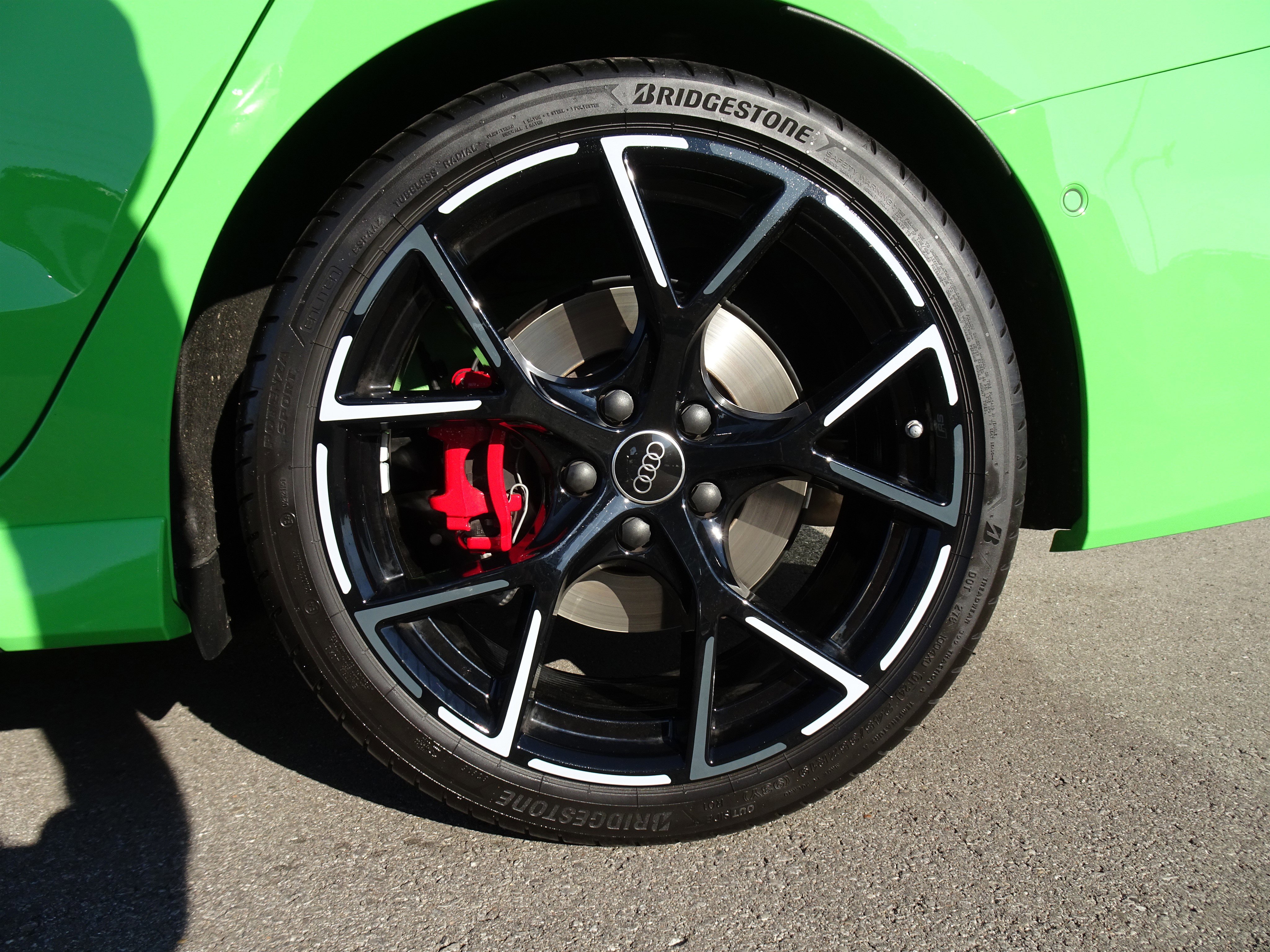 Used 2024 Audi RS 3 image 27