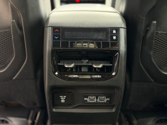 Used 2022 Jeep Grand Cherokee L Laredo AWD/4WD image 52