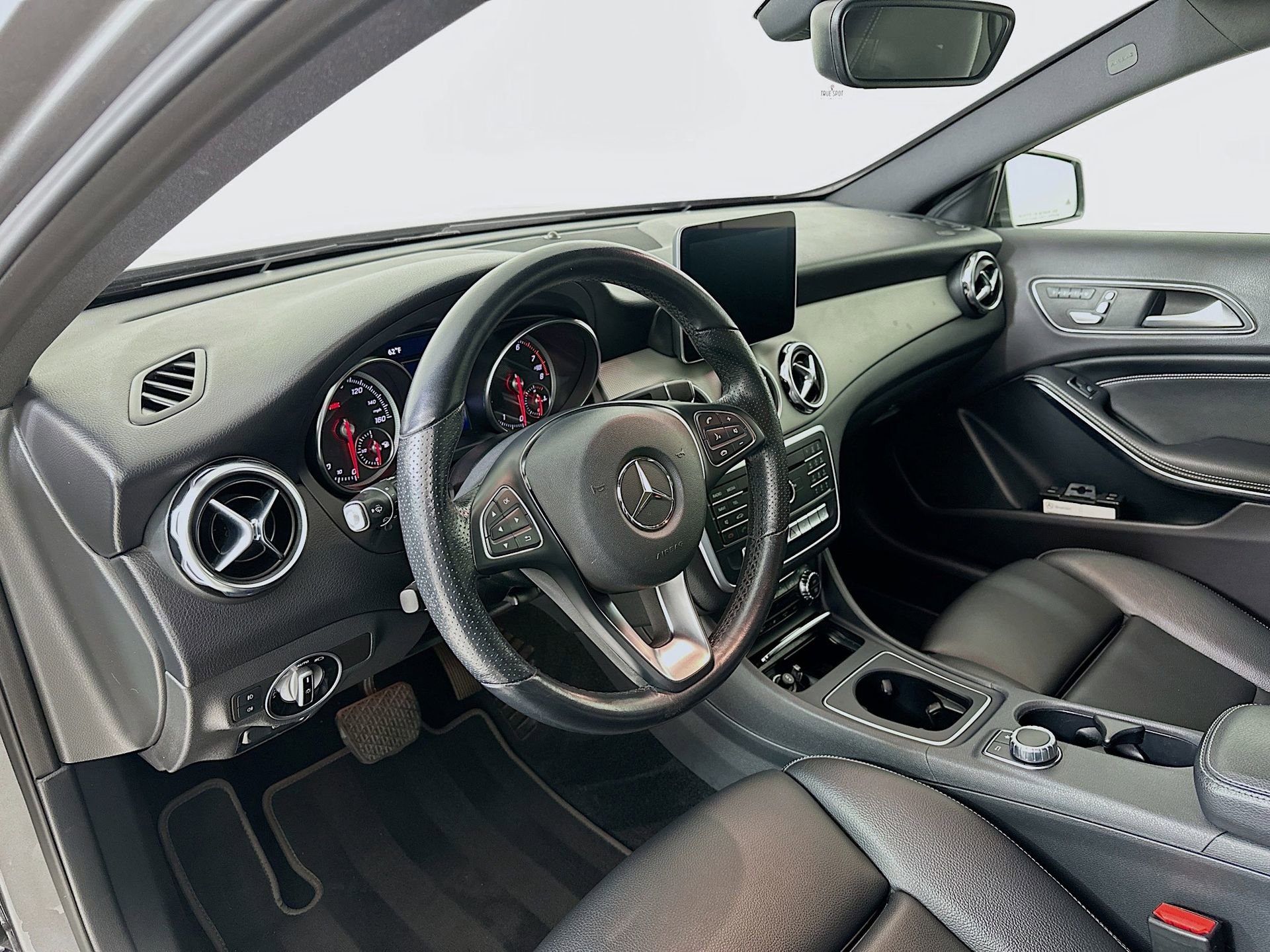 Used 2019 Mercedes-Benz GLA 250 GLA 250 image 10