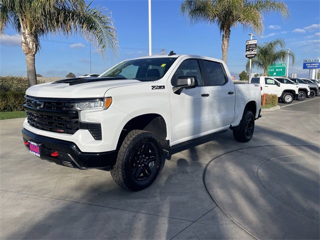 Used 2023 Chevrolet Silverado 1500 LT Trail Boss w/ LT Trail Boss Premium Package image 4