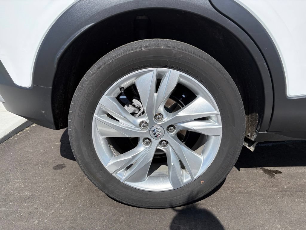 Used 2025 Buick Encore GX Preferred FWD image 11