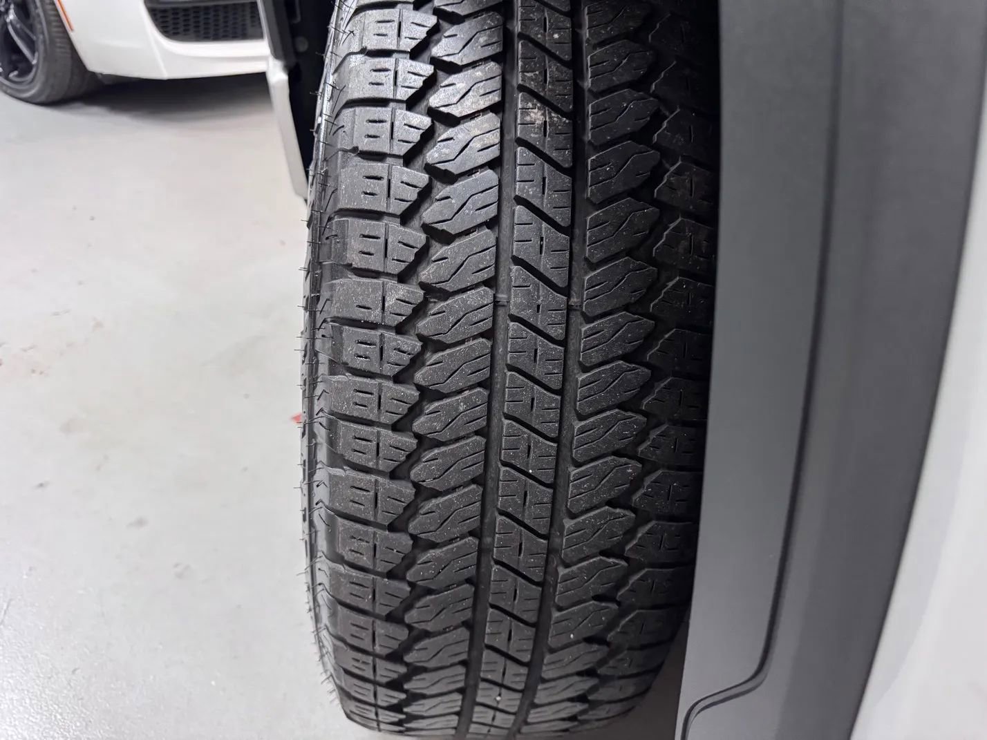 Used 2021 GMC Sierra 1500 Elevation w/ Preferred Package image 11