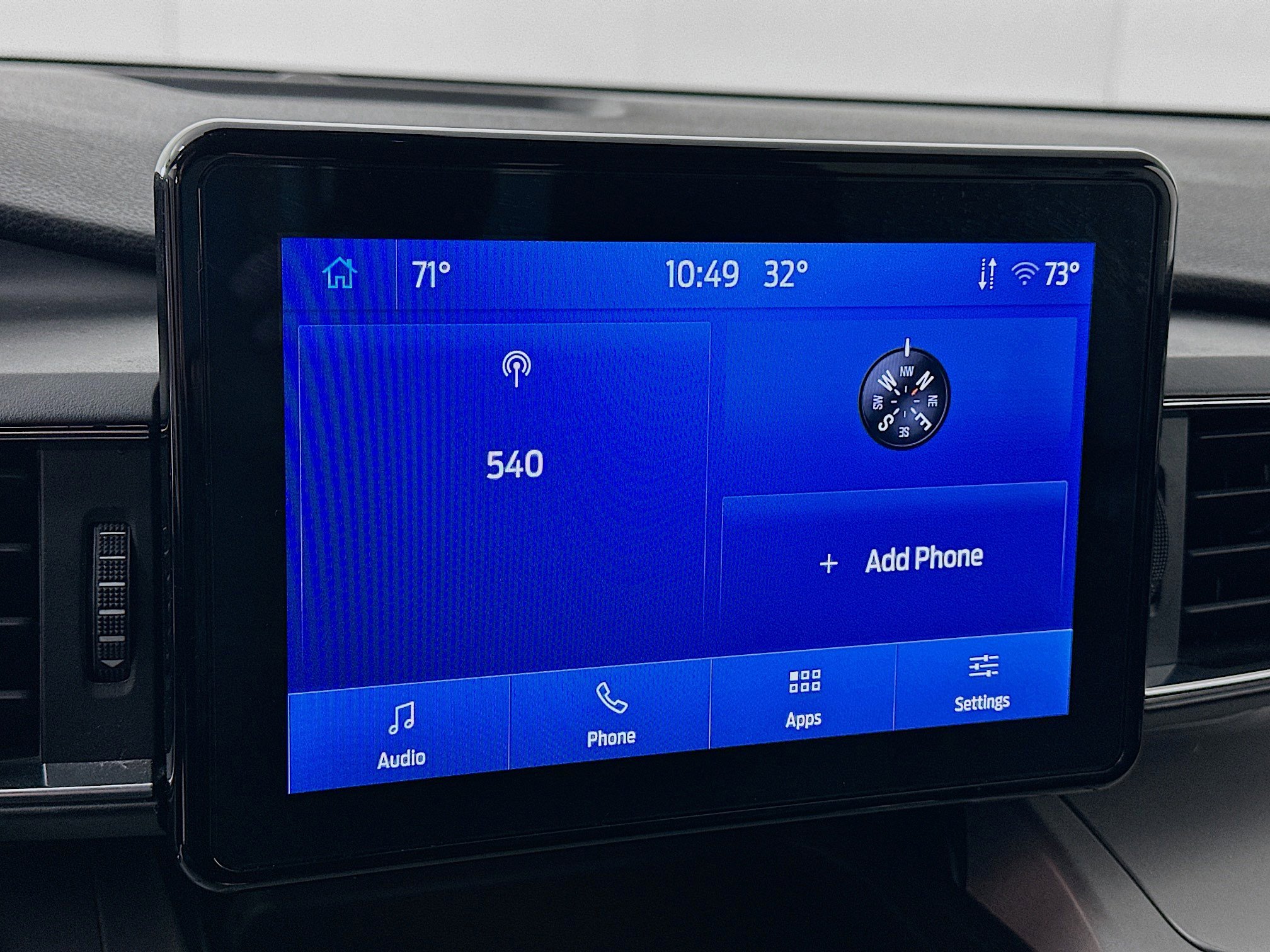 Used 2023 Ford Explorer XLT w/ Equipment Group 202A image 21