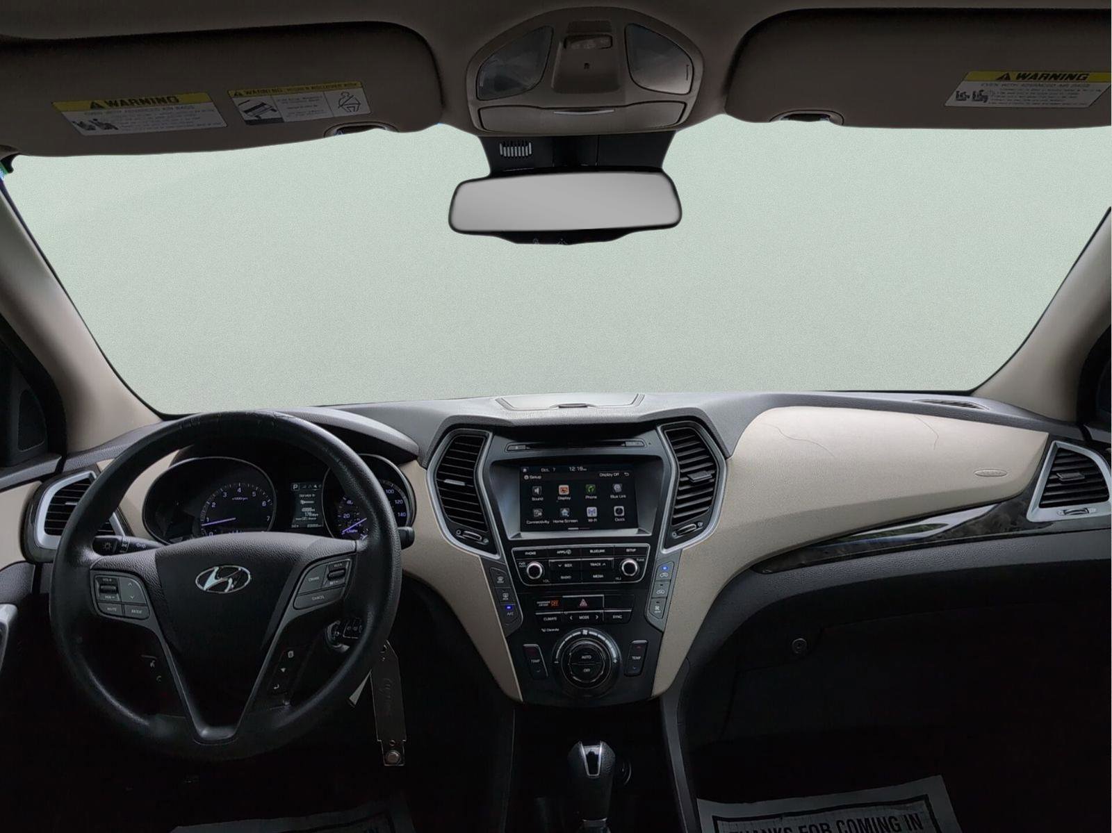 Used 2017 Hyundai Santa Fe SE image 10