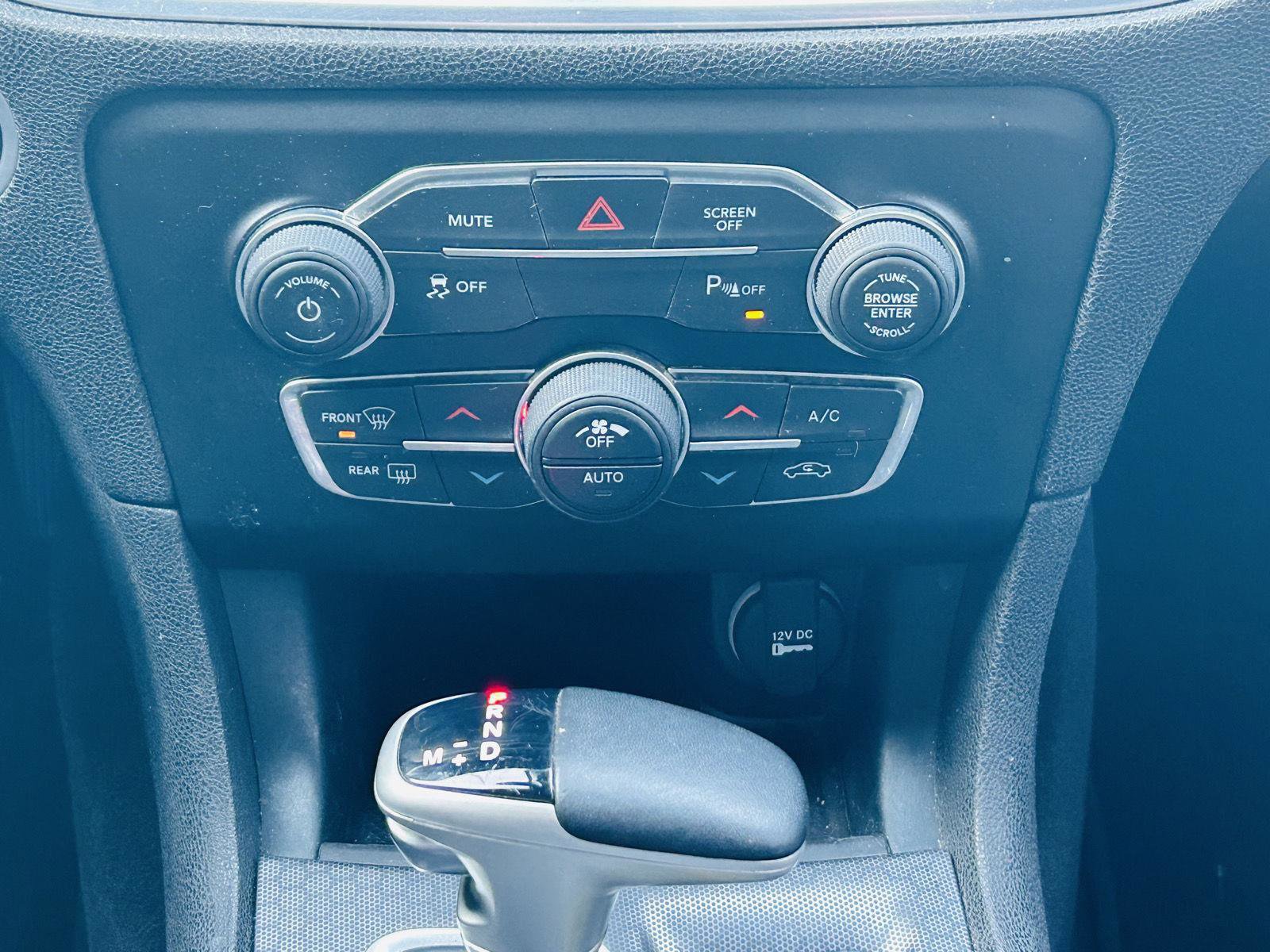 Used 2018 Dodge Charger SXT Plus image 17